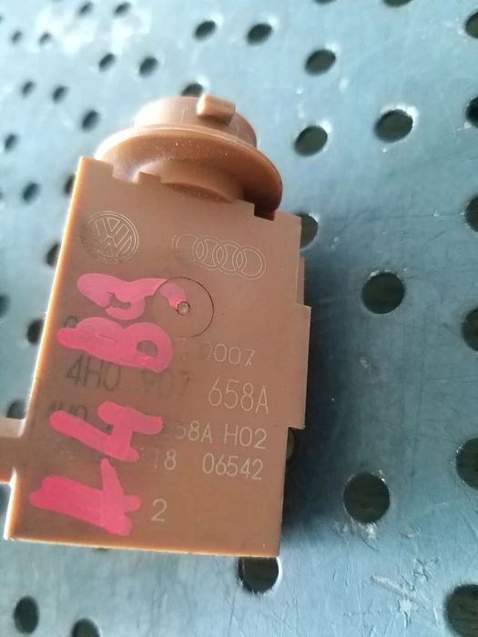 Senzor calitate aer audi a4 b9 8w 4h0907658a