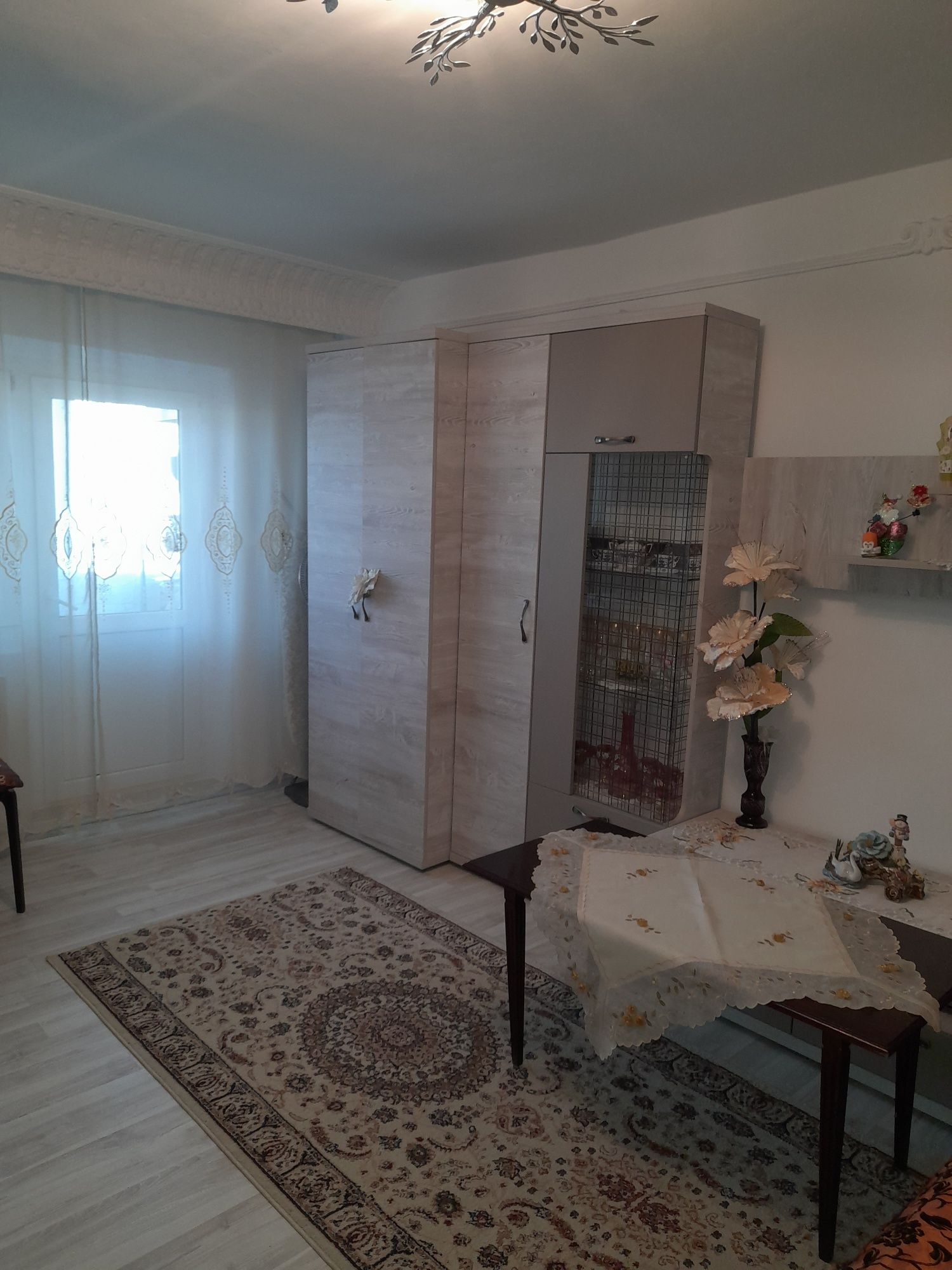 Vând Apartament 3 cam Longinescu