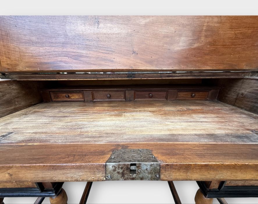 Birou cabinet de scris stil Baroc perioada 1684