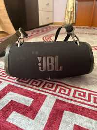 JBL Xtreme 3 800 Lei