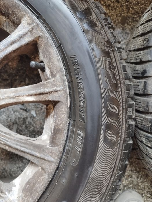 Джанти 15 5х112 за VW passat с зимни гуми 195/65/15