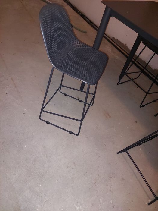 Set masa terasa inalta metal