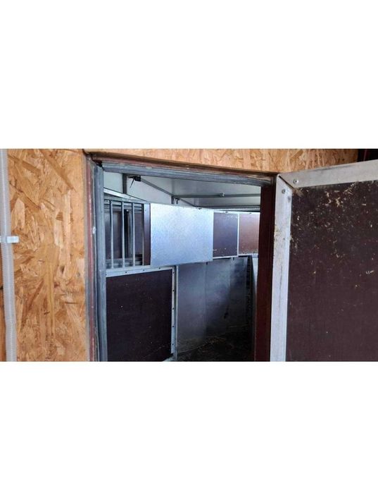 Semiremorca transport animale/ accept variante auto