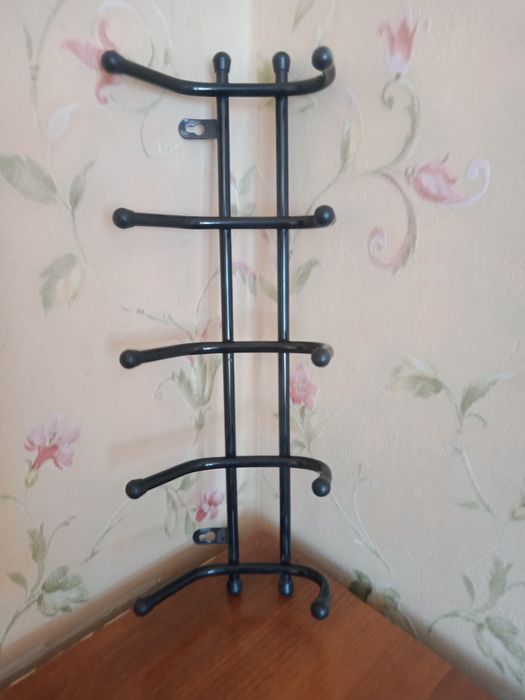 Продам вешалку фирмы Зета