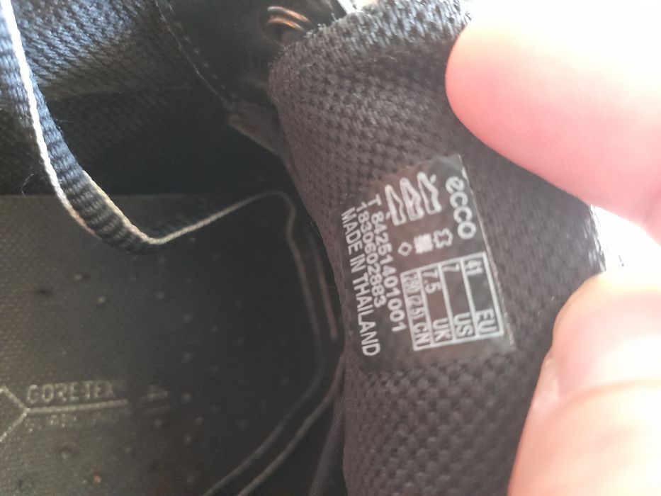 Ecco gore tex мъжки обувки 41 номер.