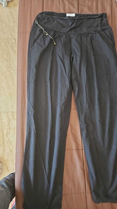 Pantaloni lejeri negri damă, mărimea 38,.