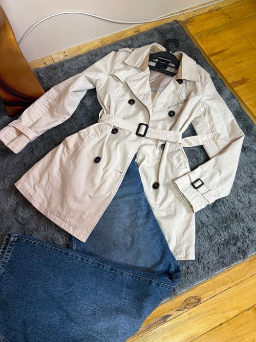 Манто в цвят екрю