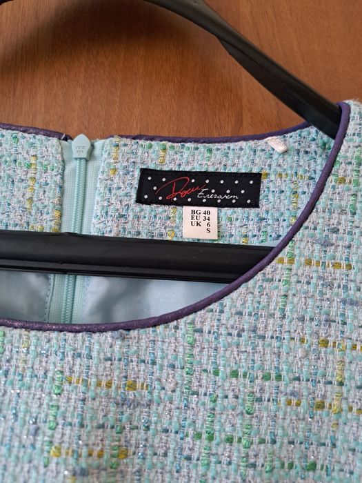 Дамска рокля ,букле размер 40/s/, на марката Роси фешън.