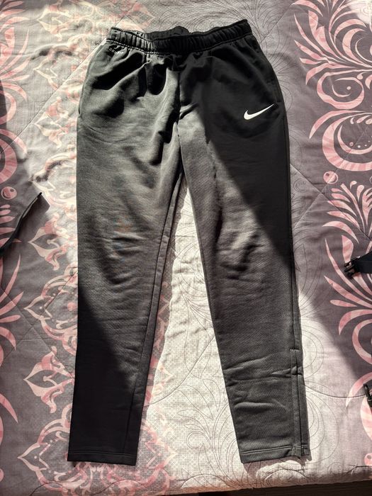Долнище анцунг Nike