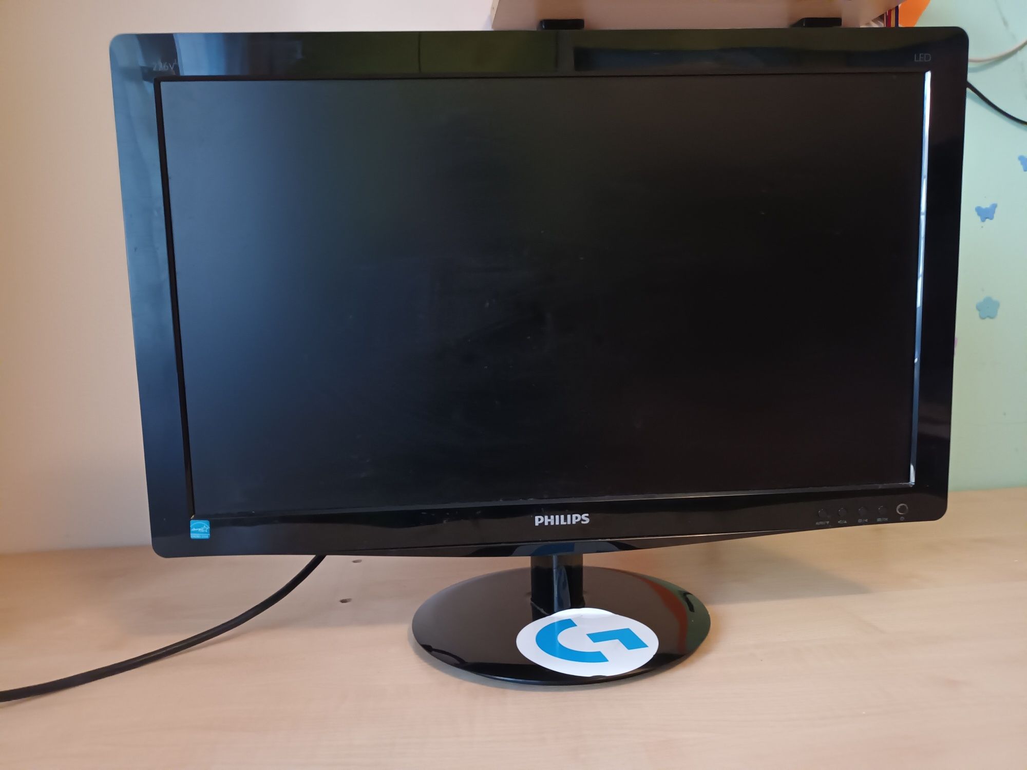 Vand unitate si monitor