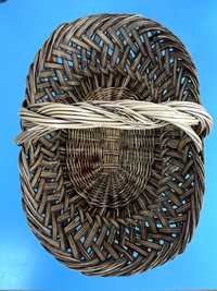 Плетена ртанова кошница
