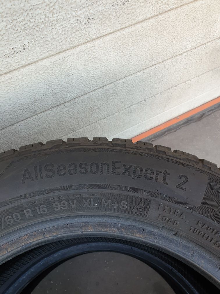 Всесезони гуми 2 броя UNIROYAL AllseasonExpert2 215 60 R16 дот 2619