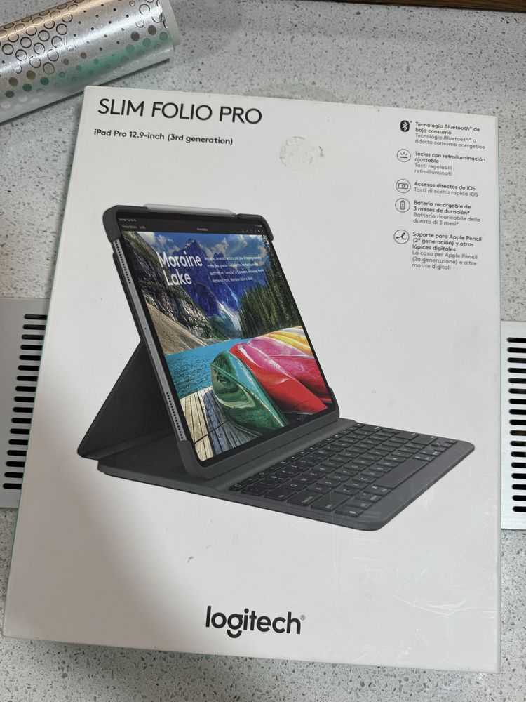 Tableta Slim Folio Pro sigilata pentru ipad pro