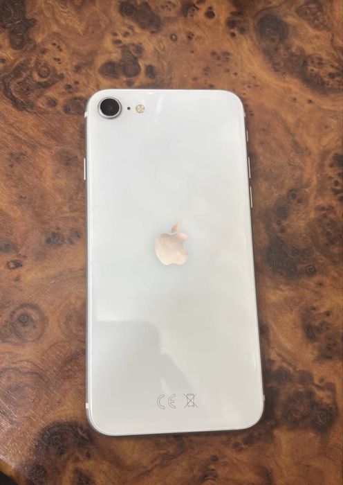 Айфон se 64 гб в хорошем состоянии