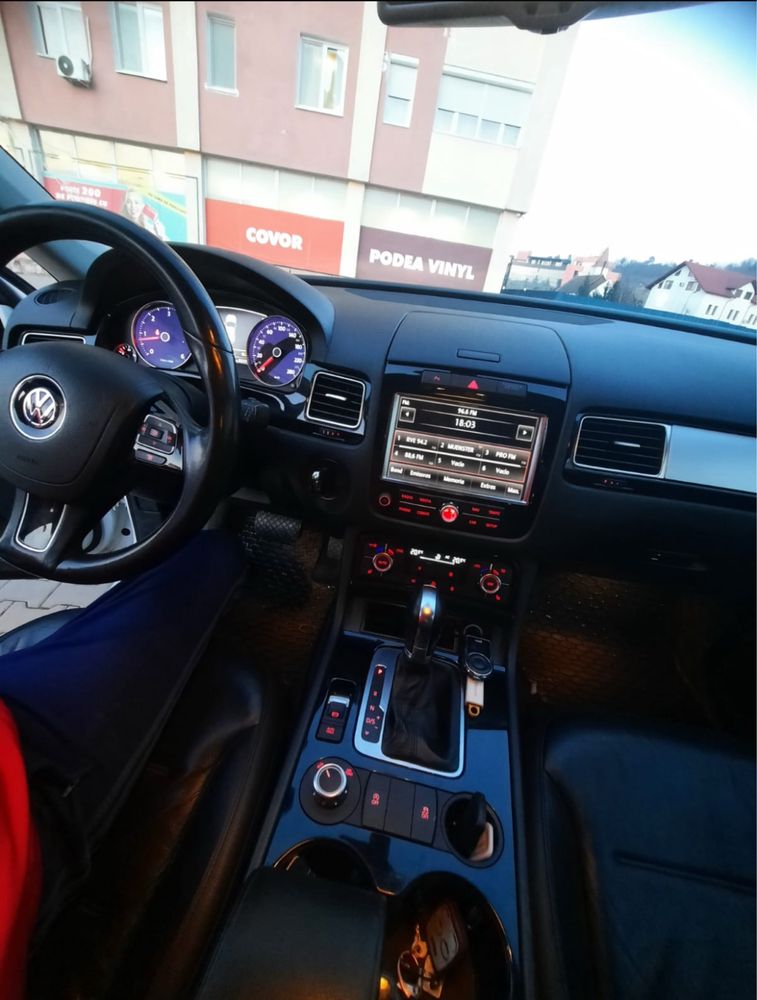 Volkswagen touareg 2013