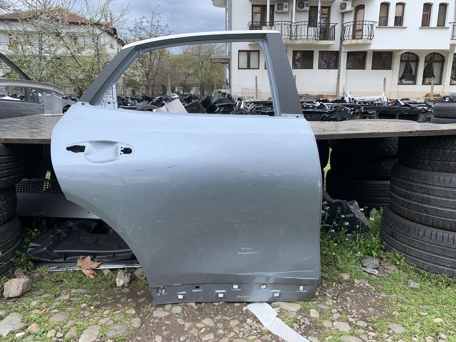 Врата Kia X-CEED