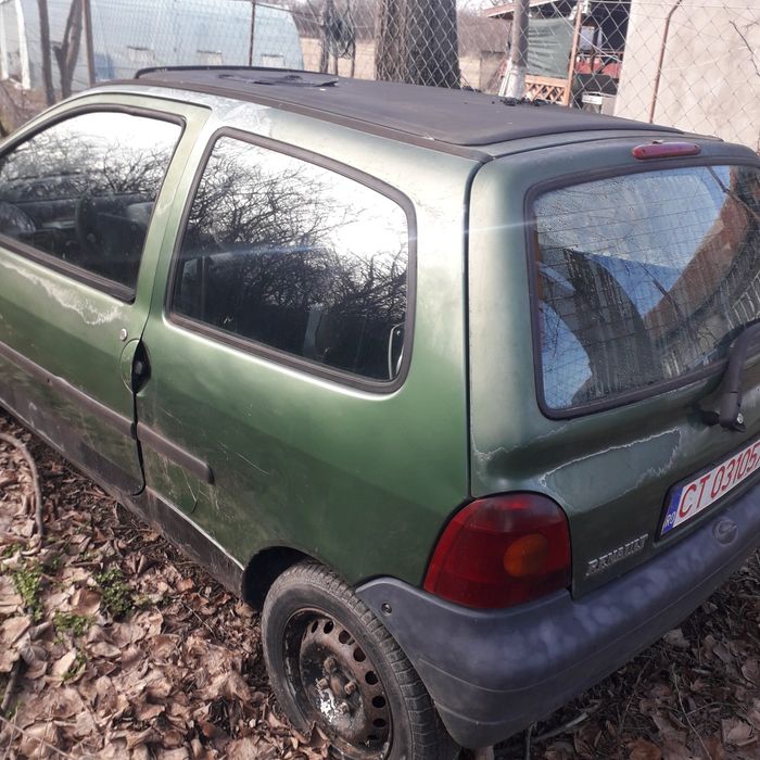 Reno twingo pentru piese.