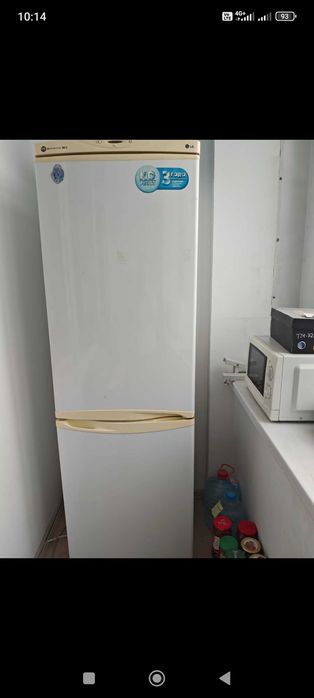 Продам холодильник