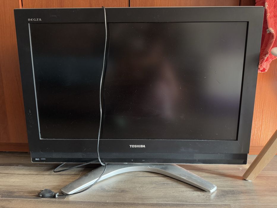 Продается б/у телевизор TOSHIBA