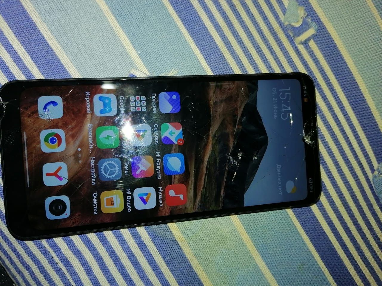 ,redmi not 12 Samsung A12