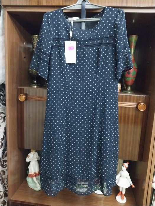 Женское платье шифоновое на подкладке новое