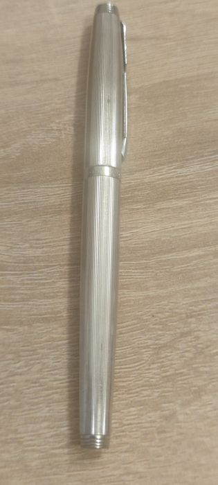 Stilou Parker 75 penita aur 14k