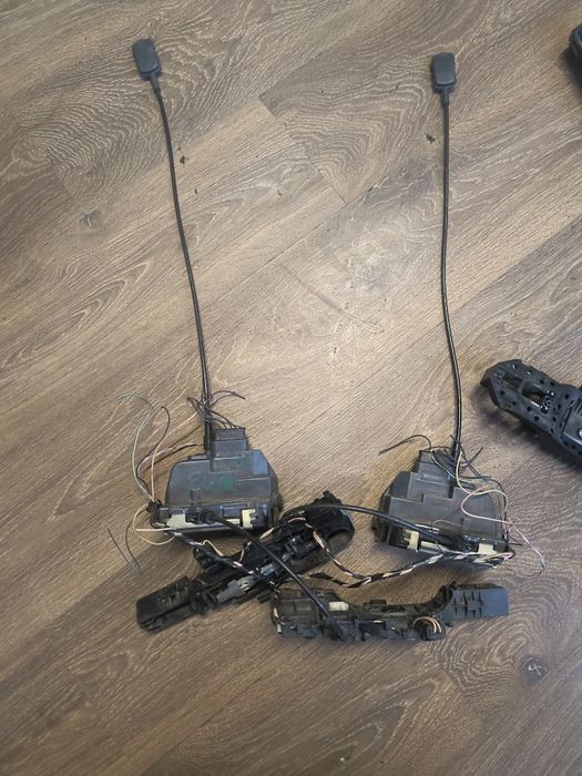 Broasca mâner interior stânga dreapta fata spate Renault Megane 3