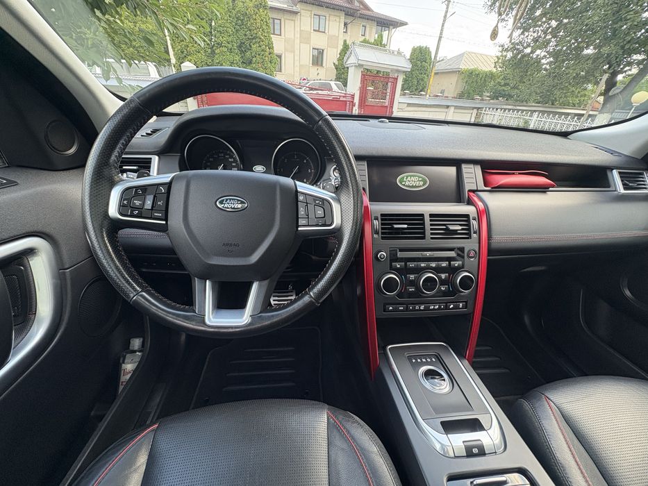 Land rover discovery sport