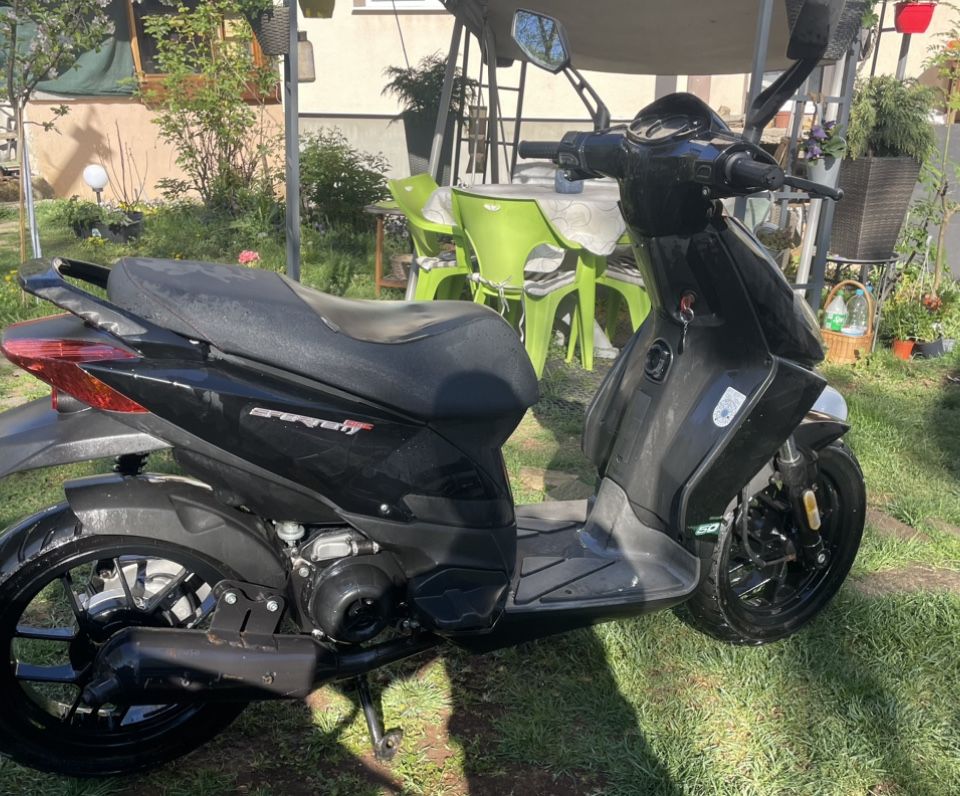 Aprilia Sportcity 50