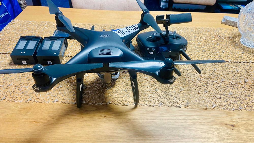 Super pachet!!! DJI Phantom 4 PRO Obsidian Edition