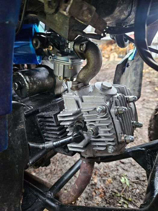 Vând atv HUMMER 3+1 TREPTE 125CC³