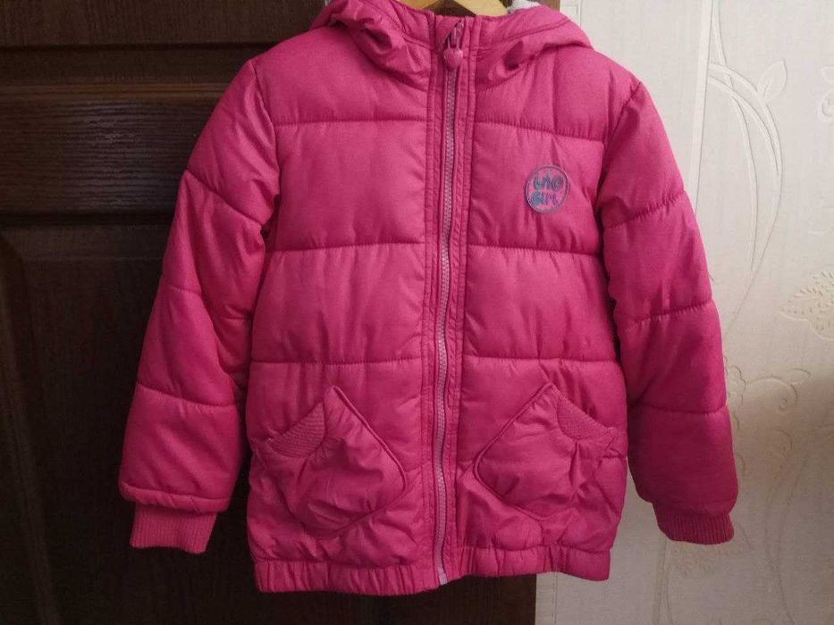 Теплая куртка на девочку
