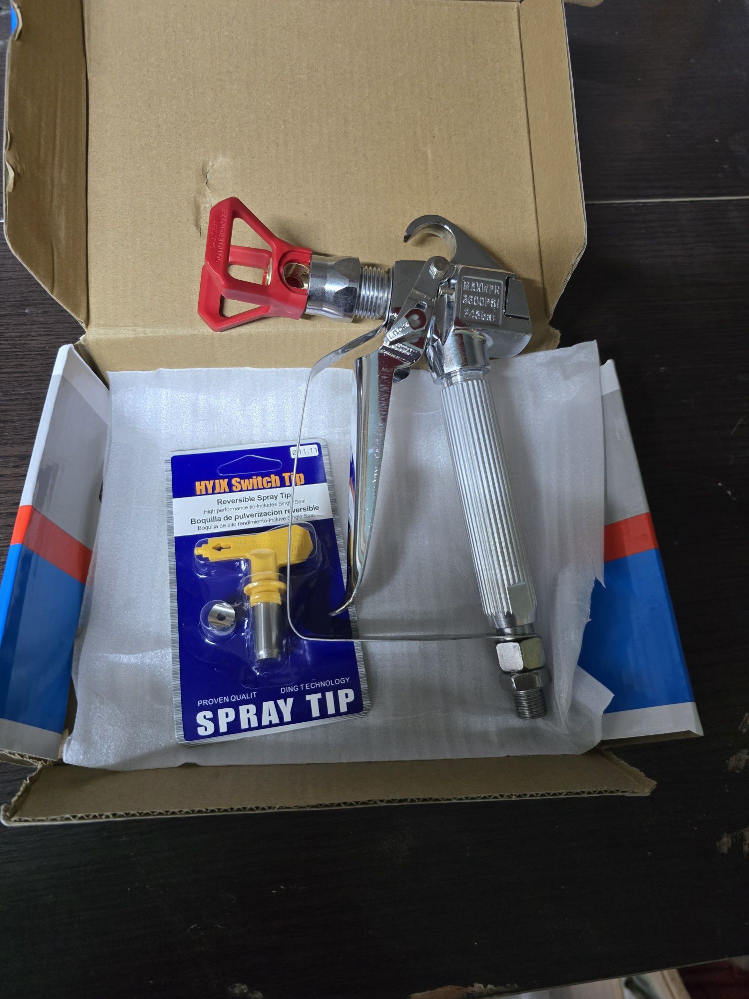 Pistol și diuze vopsit airless