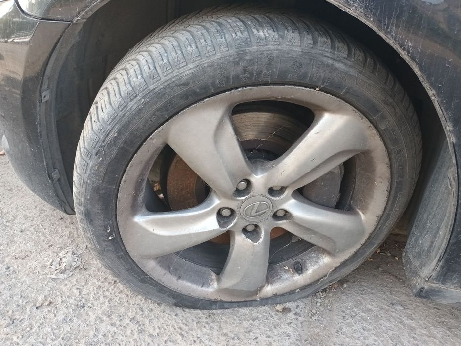 Dezmembrari  Lexus GS (GRS19, UZS19, URS19, GWS19)  2005  > 2011 300