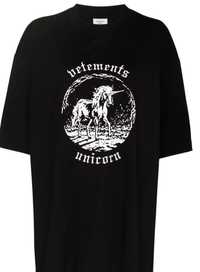 VETEMENTS Unicorn тениска 2023 овърсайз