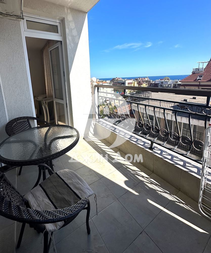 Продава се Тристаен апартамент в Свети Влас - 75 кв.м за 1600 €/кв.м - Снимка #9