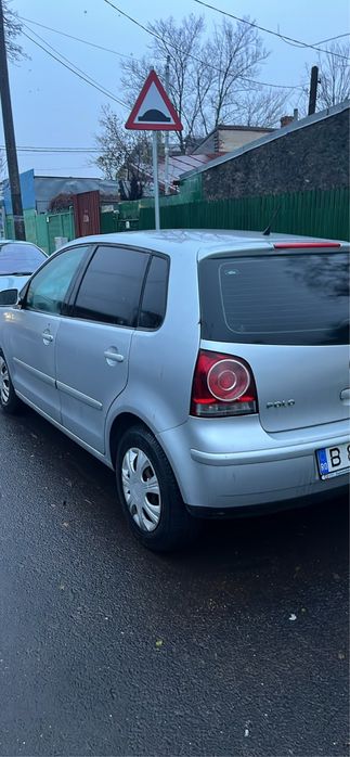 Vand vw polo 1.6 benzina