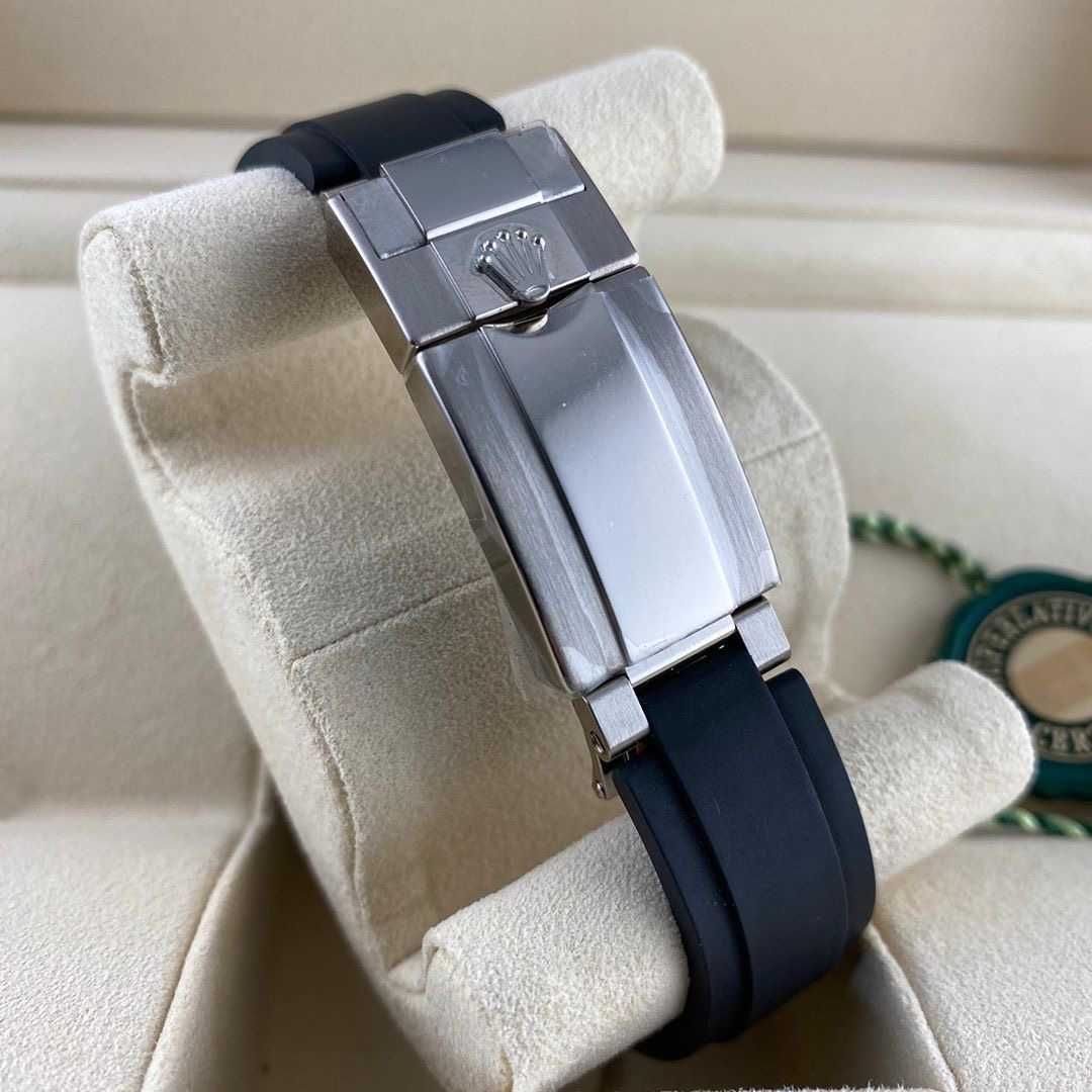 Мъжки Часовници 40mm сребро/злато