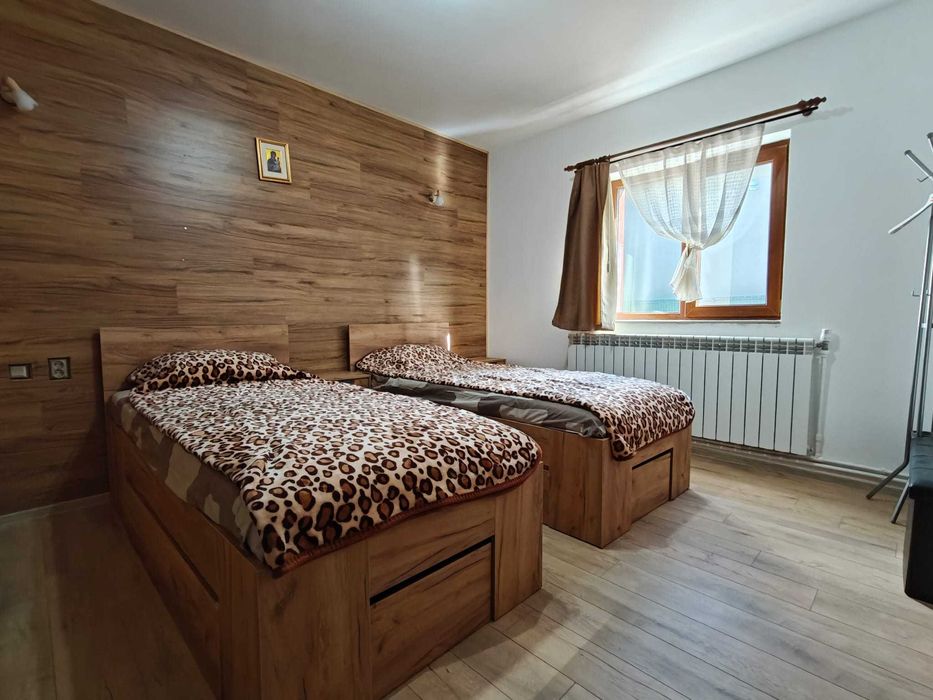 Luăm în locație/îngrijim seniori în Brașov