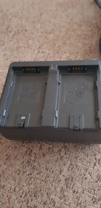 Incarcator  Panasonic VW-AD7E cu leduri