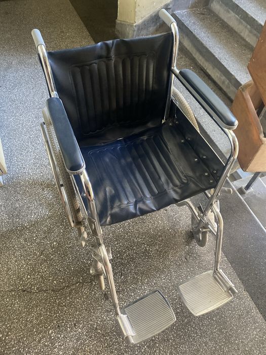 Инвалидна количка