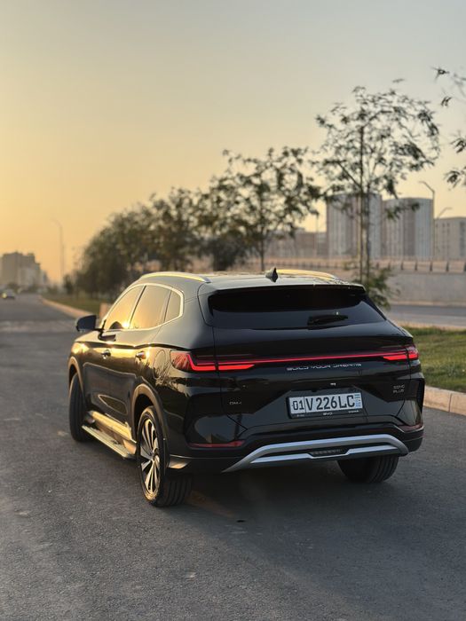 BYD champion 150 Gbrid Full 2024 Qora