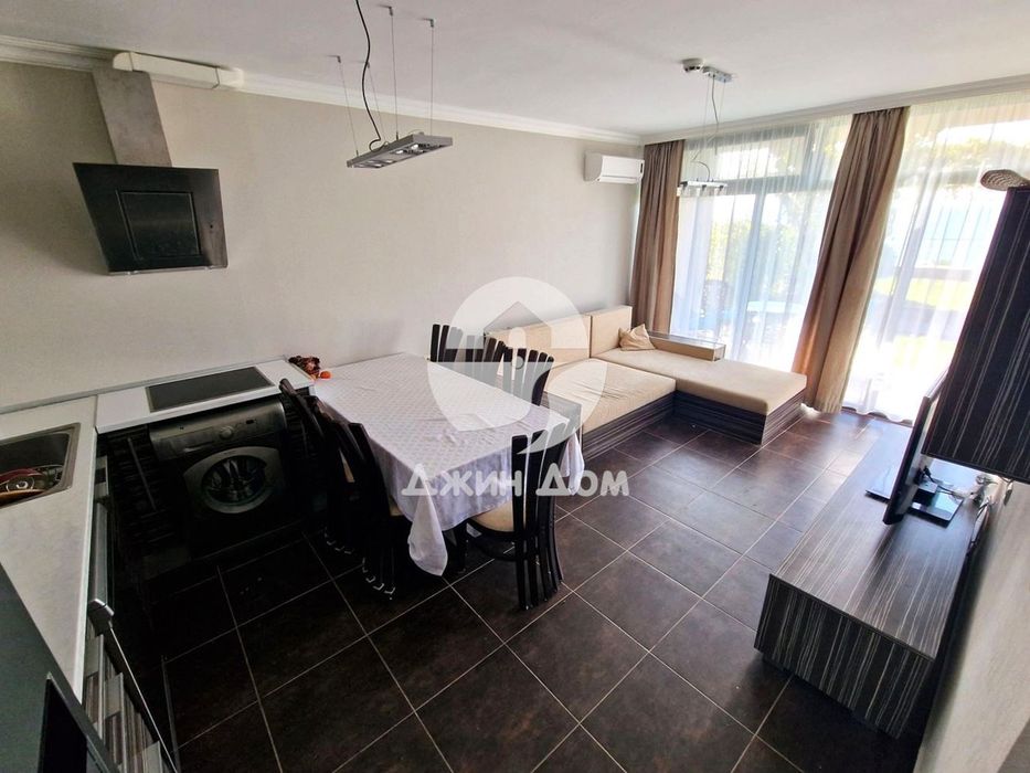 Продава се Двустаен апартамент в Свети Влас - 60 кв.м за 3717 €/кв.м - Снимка #1