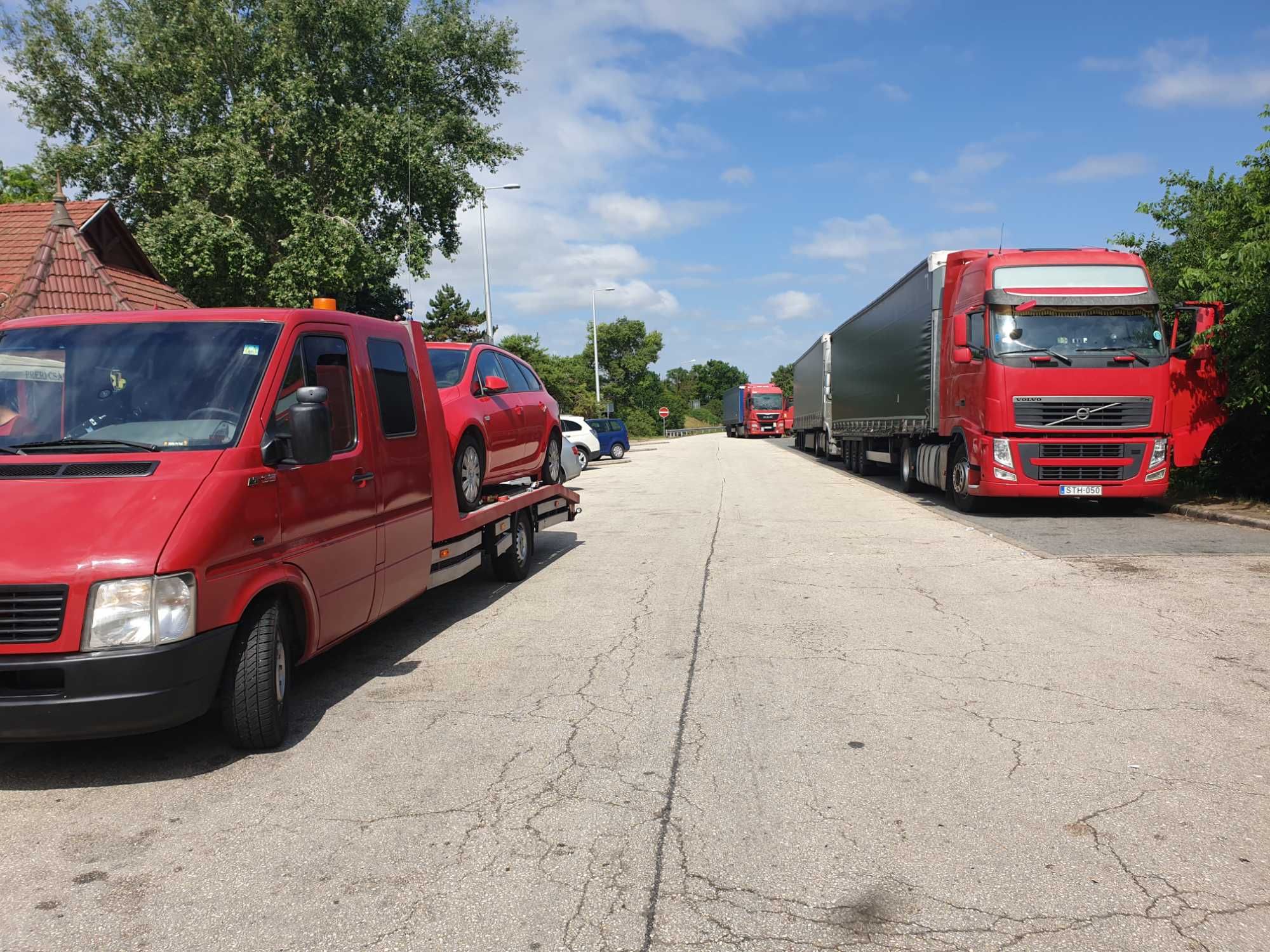 Transport auto/diverse pe platforma