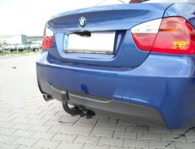 Carlig / Cui remorcare BMW e90 / e91 / e60 / e61 / e46 original oem