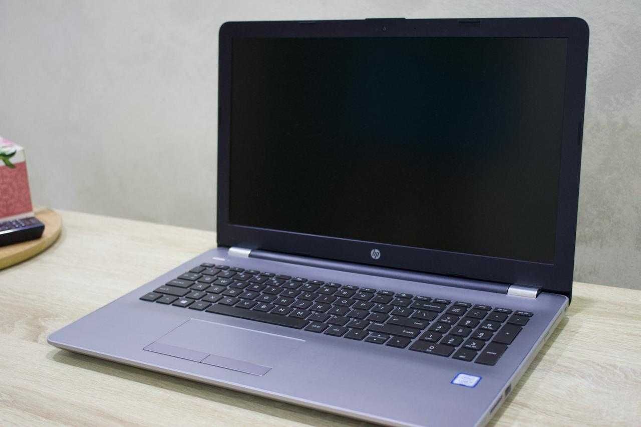 Laptop HP 250 G6