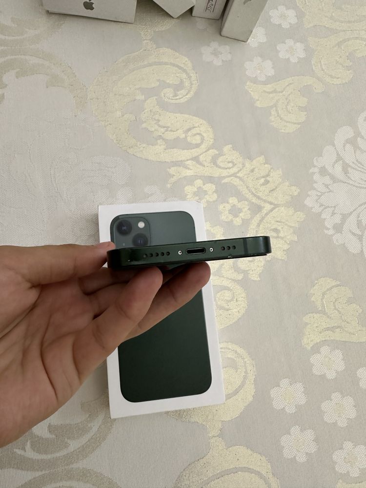 Iphone 13 green ZP/A