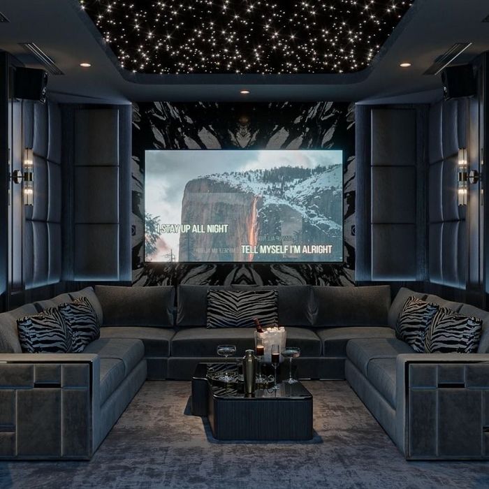 Караоке AST в аренду для вечеринок и корпаративов.