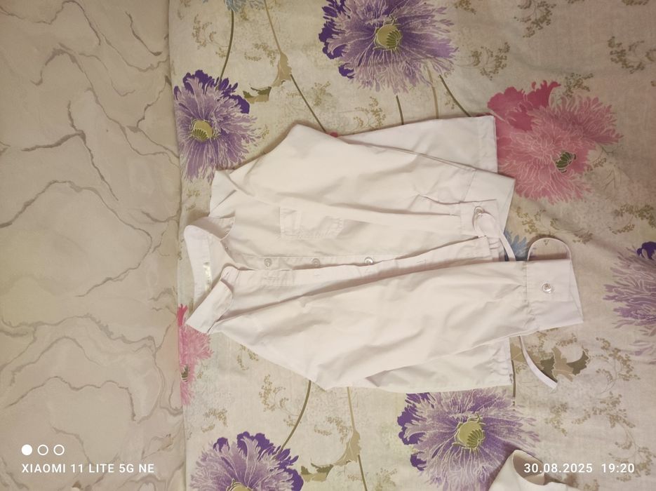 Продаю школьную форму для девочки