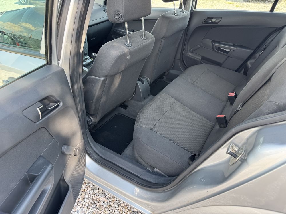 Opel Astra 1.4 Business | 2009 | Бензин |